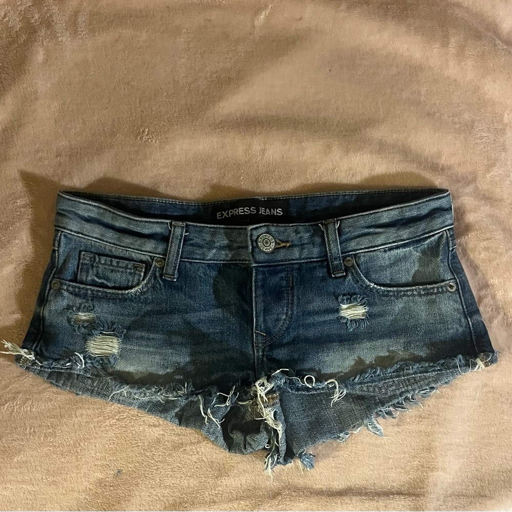 Low rise Denim Shorts Frayed
